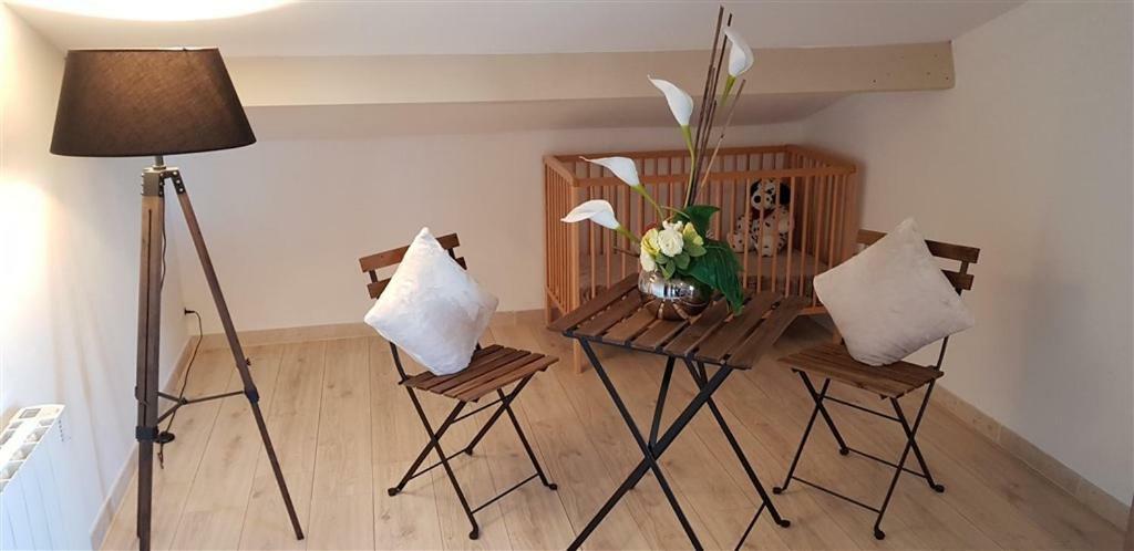 Villa T3 A 10' De Cassis - Piscine Privee Et Cuisine D'Ete Exterieure Carnoux-en-Provence 외부 사진